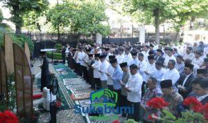 Prabowo Salat Iduladha Bersama Diaspora Indonesia di Paris, Momen Hangat Penuh Kebersamaan